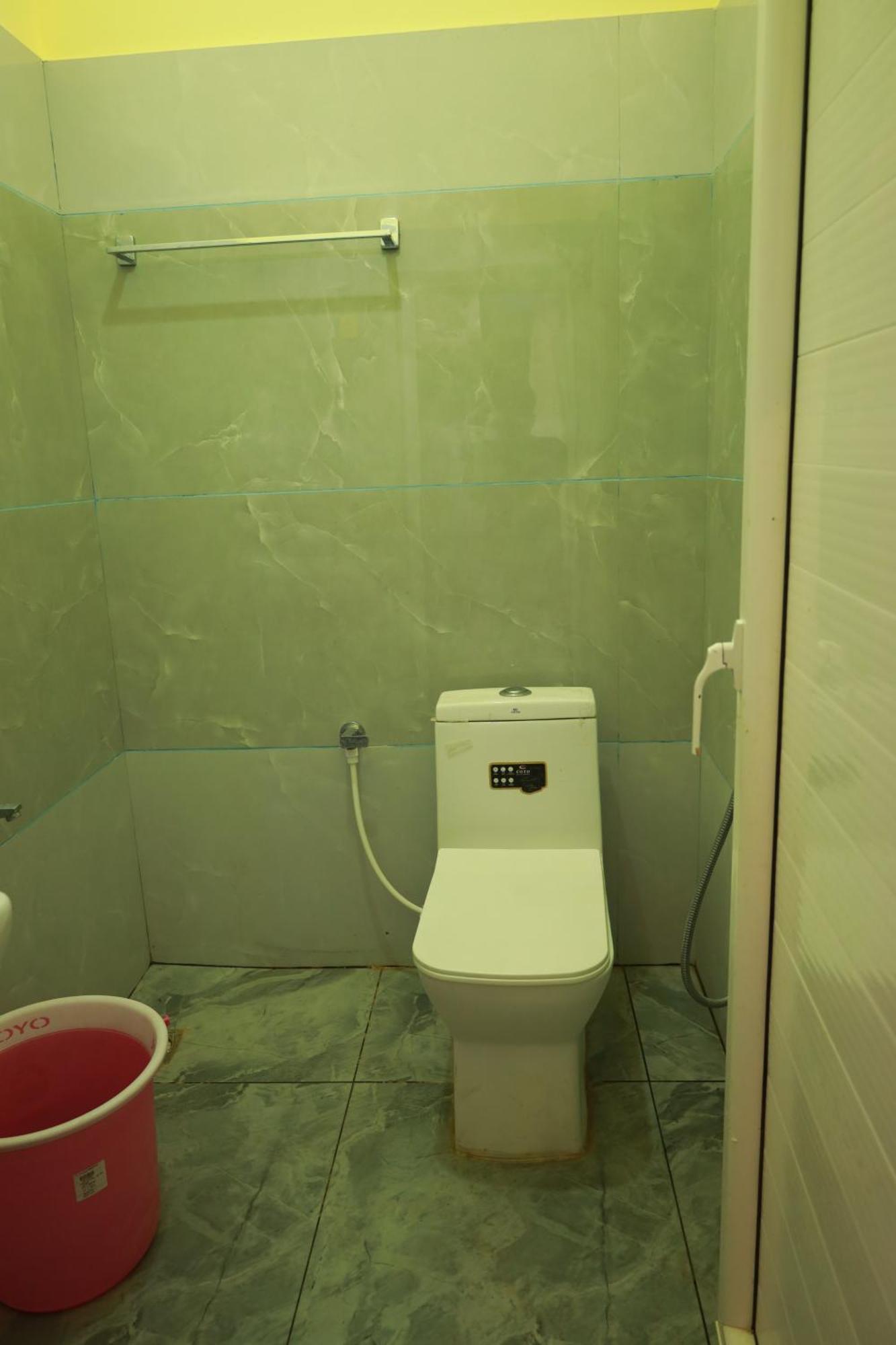Rv Residency Hotel Wodapatti Екстериор снимка