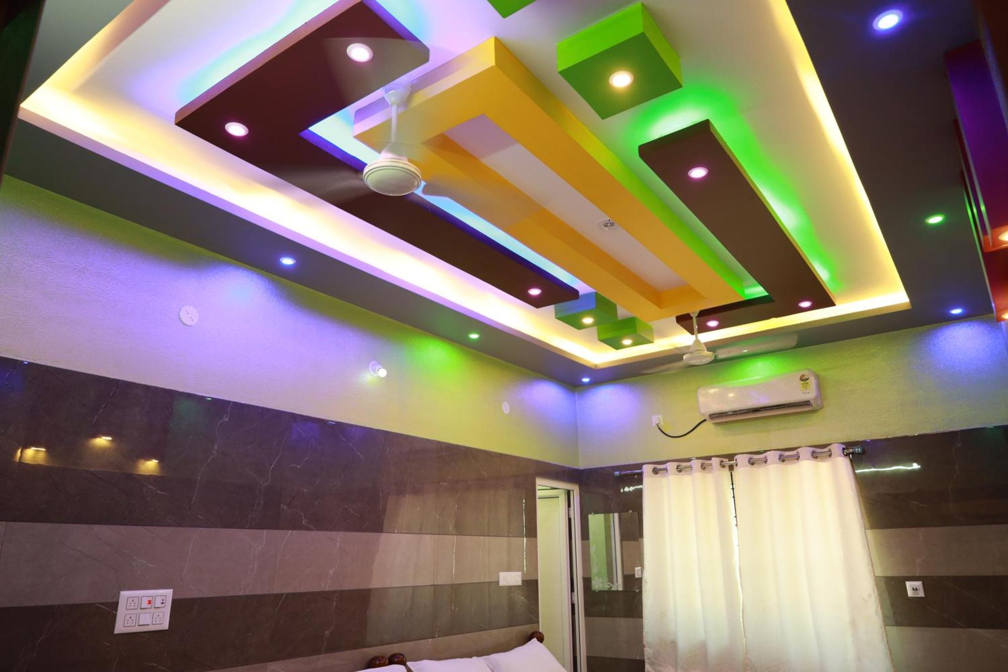 Rv Residency Hotel Wodapatti Екстериор снимка