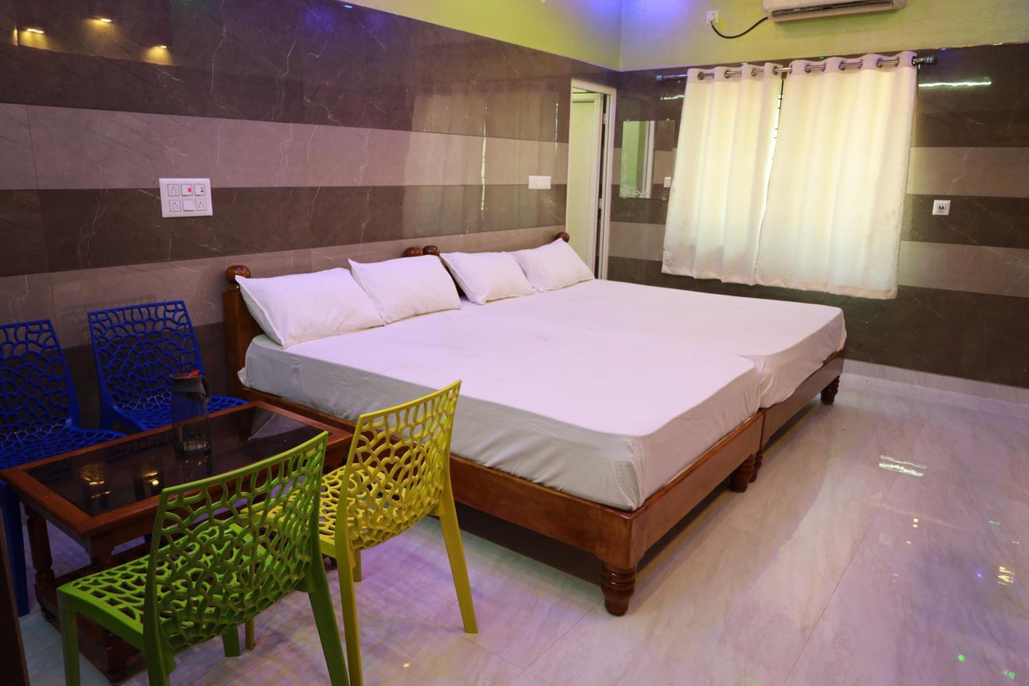 Rv Residency Hotel Wodapatti Екстериор снимка