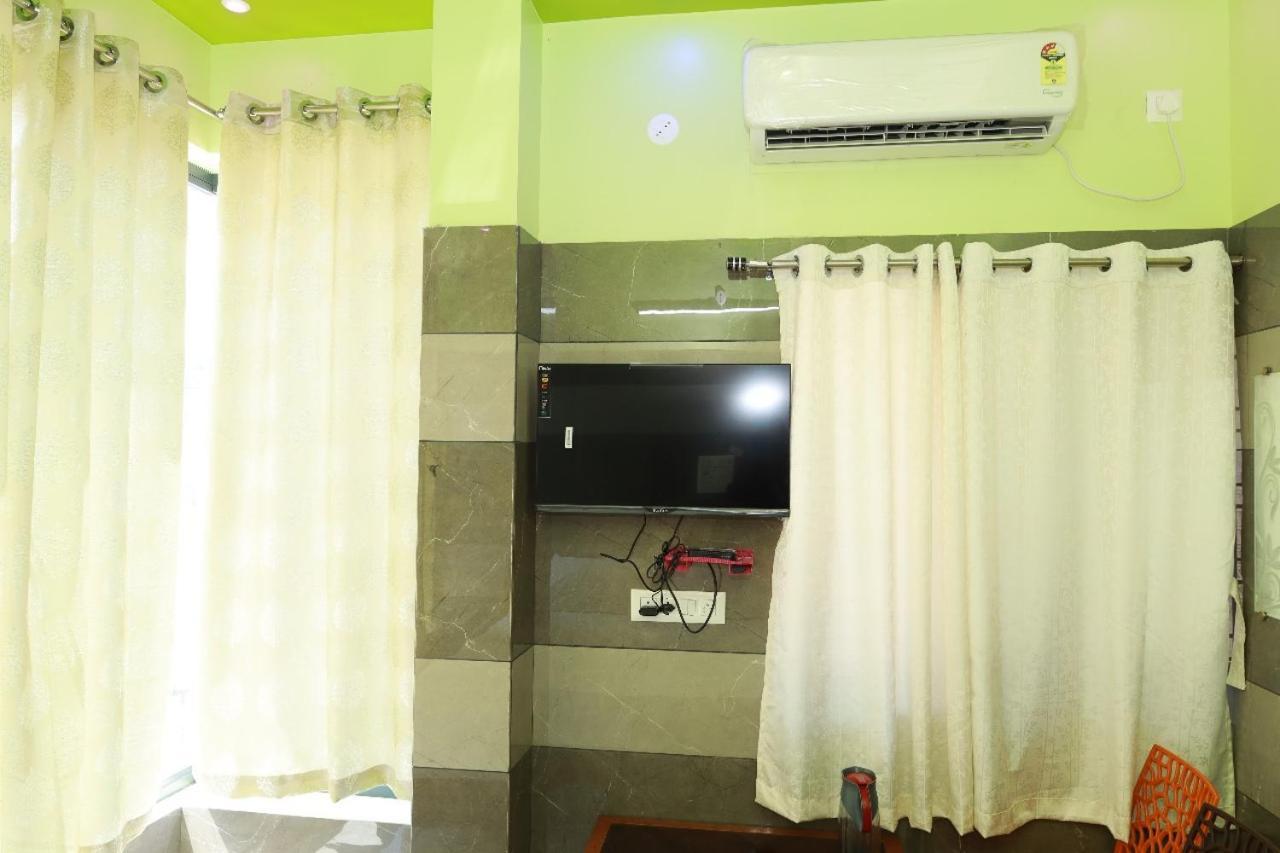 Rv Residency Hotel Wodapatti Екстериор снимка